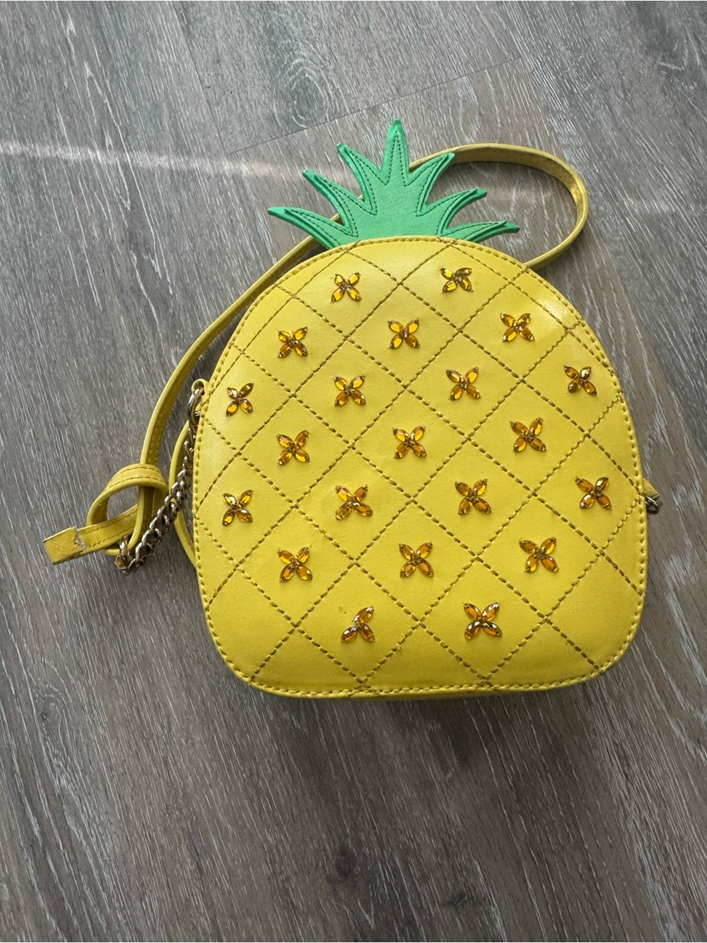 Kate spade studded beaded pineapple bag